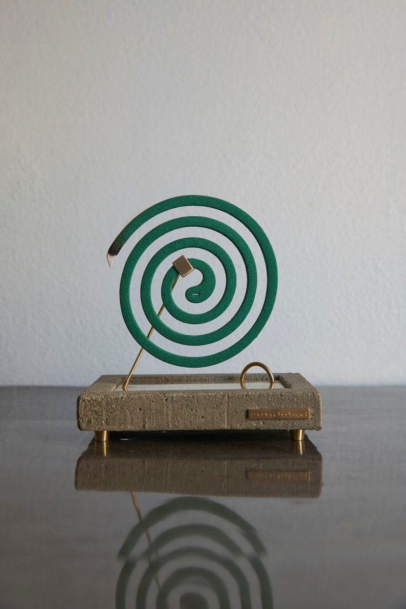 香座 M 蚊香架 - 香薰/精油/线香 - 铜/黄铜 金色