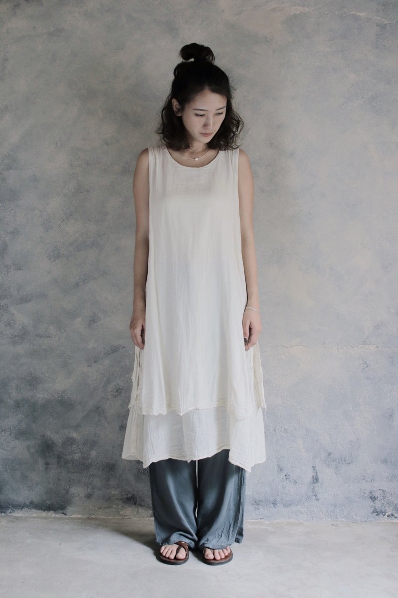 圆领无袖侧边绑带双层长洋装  米白 - 洋装/连衣裙 - 棉．麻 白色