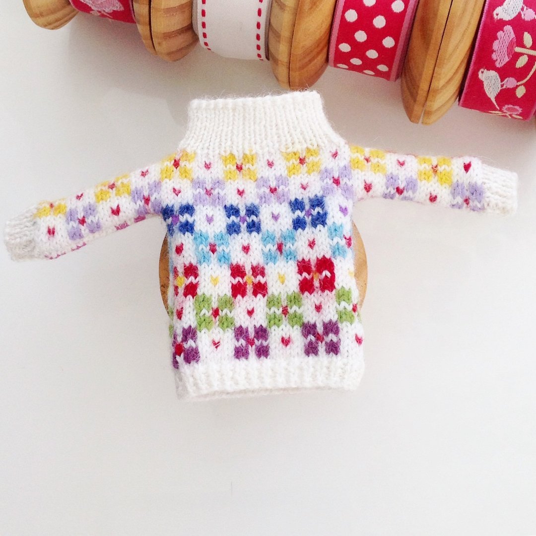 Sweater handmade for Blythe. Blythe knitted   sweater. Blythe doll clothes. - 玩偶/公仔 - 羊毛 白色