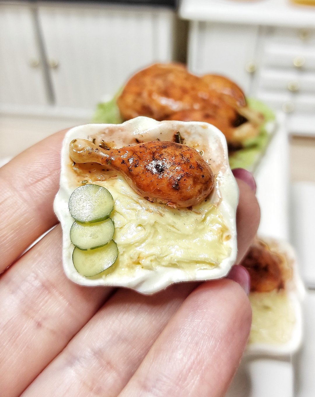 Realistic turkey leg, Meat dish for dollhouses, scale 1 6, mini food, dollhouse - 玩具/玩偶 - 粘土 