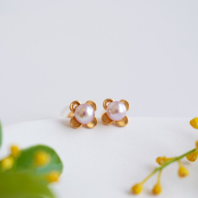 弥谙【桂花耳钉】精致小巧925银镀金天然珍珠轻珠宝小众设计 - 耳环/耳夹 - 其他材质 