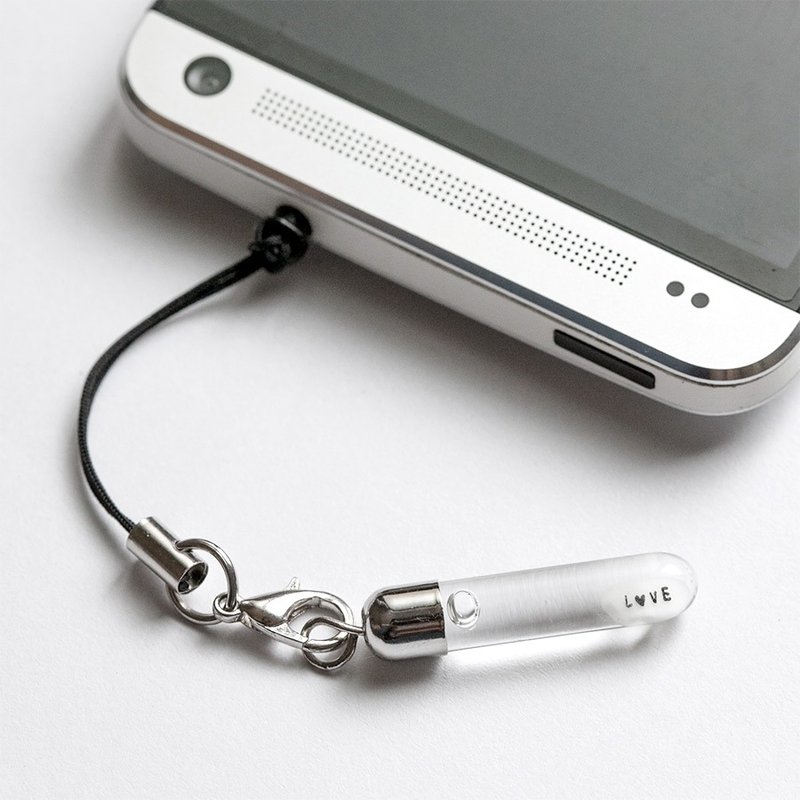 定制化米雕手机防尘塞吊饰 中性基本款 iphone android通用3.5mm - 手机座/防尘塞 - 玻璃 银色