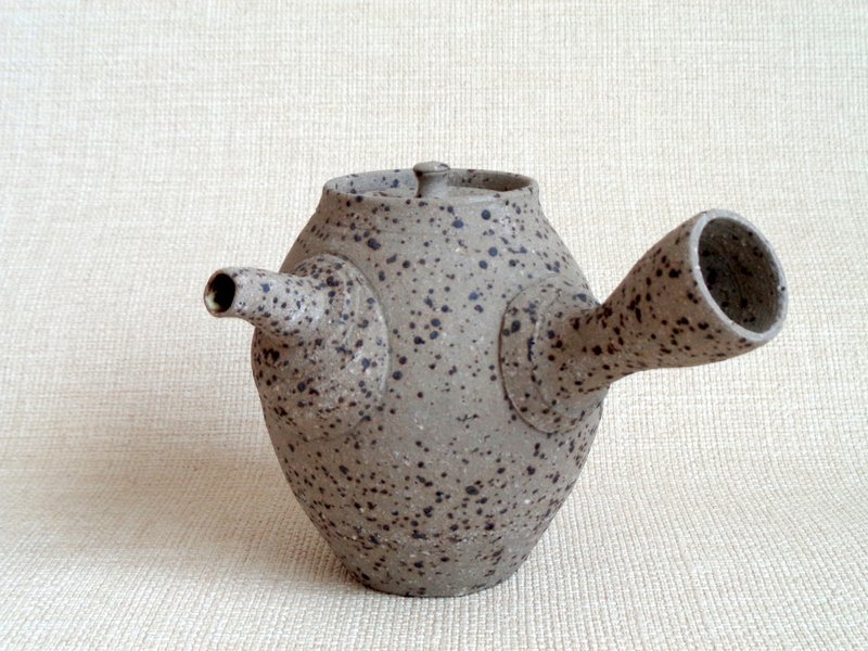 喷油嘴 1-a - 茶具/茶杯 - 陶 灰色