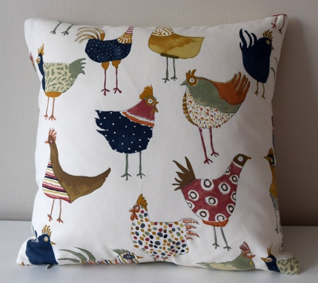 Chicken Pillow Cover, Hen Cushion Cover, Kids Pillow, Toddler Pillow, Cushion - 枕头/抱枕 - 棉 多色