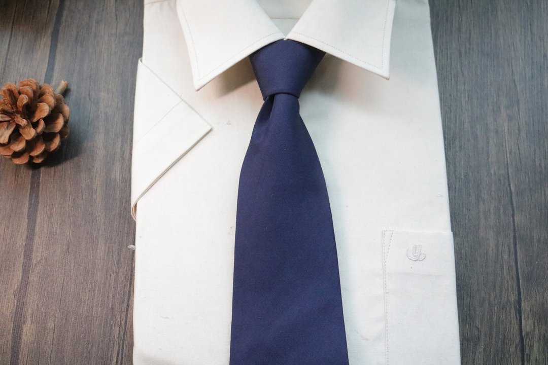 蓝色旗子刺绣领带雅痞休闲搭配礼盒装 - 领带/领带夹 - 丝．绢 蓝色