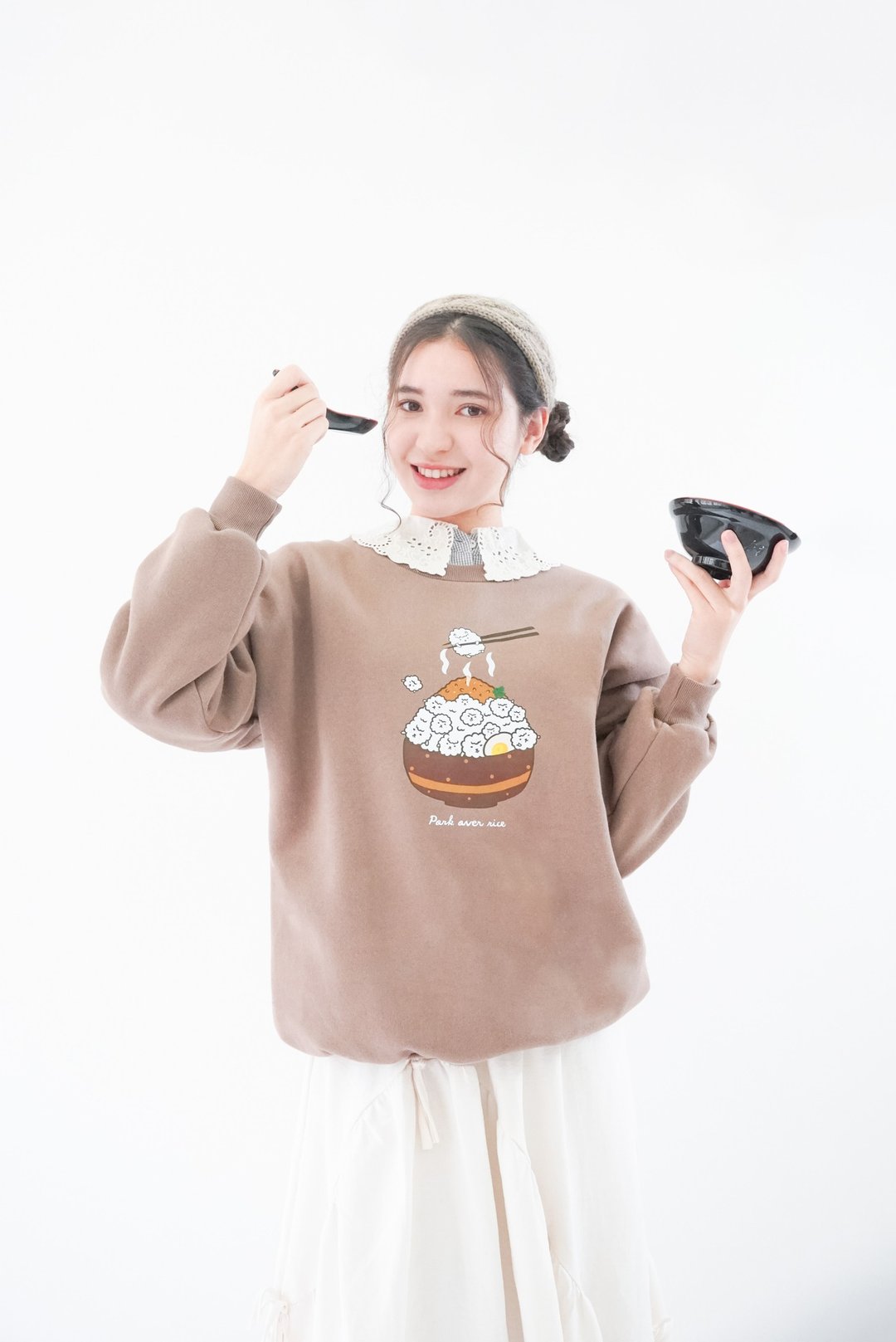 泡泡羊卤肉饭-刷毛大学T Sweatshirt (摩卡咖) - 中性连帽卫衣/T 恤 - 棉．麻 咖啡色