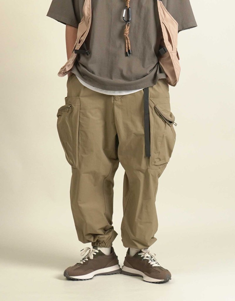 Zipper Double Pockets Jogger Pants KHAKI - 男士长裤 - 棉．麻 卡其色