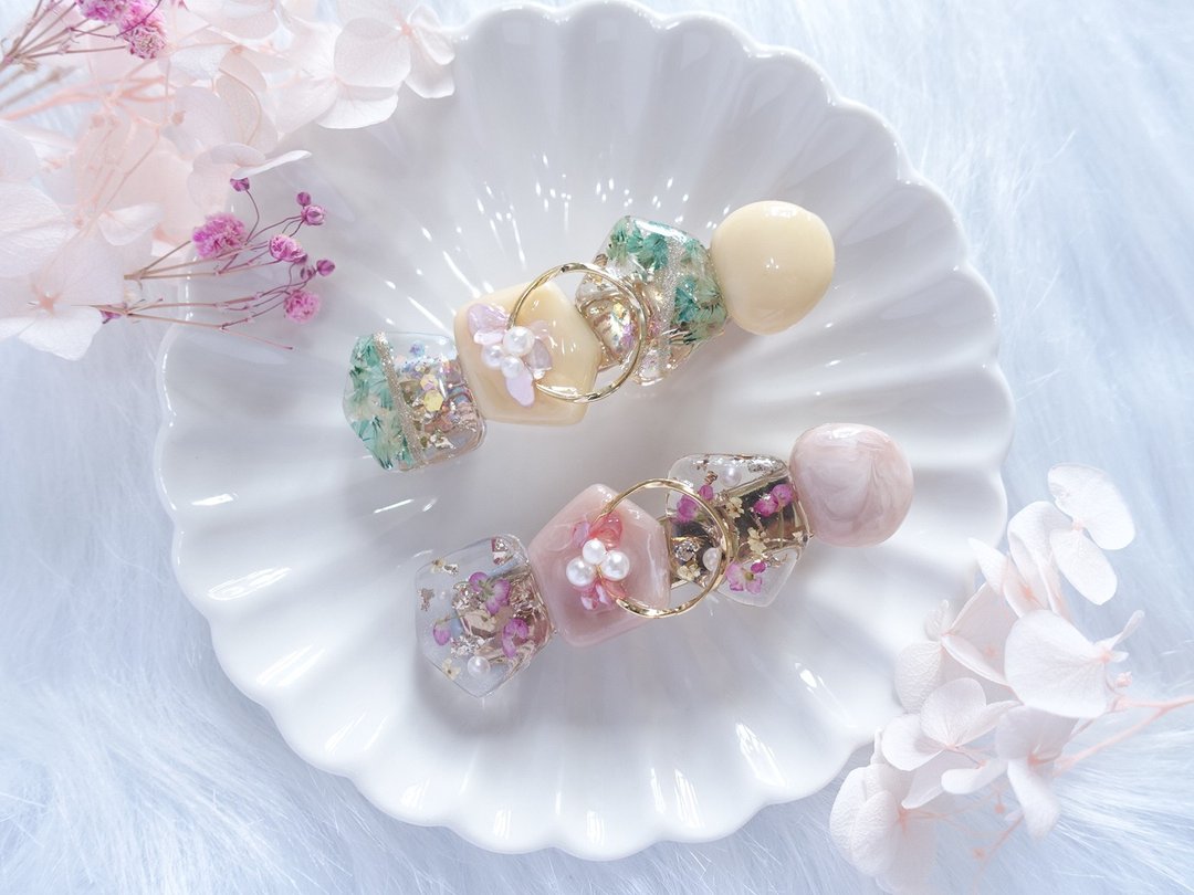 原创春日 干燥花发夹 滴胶 树脂 Resin Hair Clip - 发饰 - 其他材质 