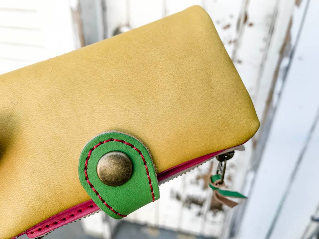 POCKET Vitamin color that makes you feel good Pocket Plump Key Case PPK-YPG-R that can hold cards and coins - 钥匙链/钥匙包 - 真皮 黄色