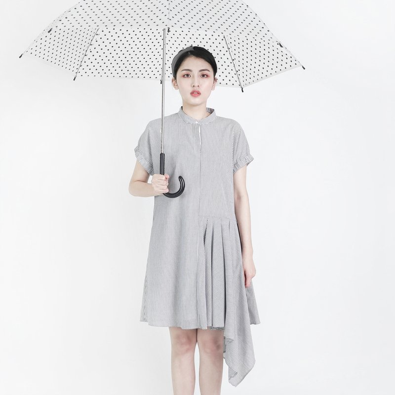 Voyager 航海家不对称波浪洋装_8SF115_深灰/白 - 洋装/连衣裙 - 棉．麻 灰色