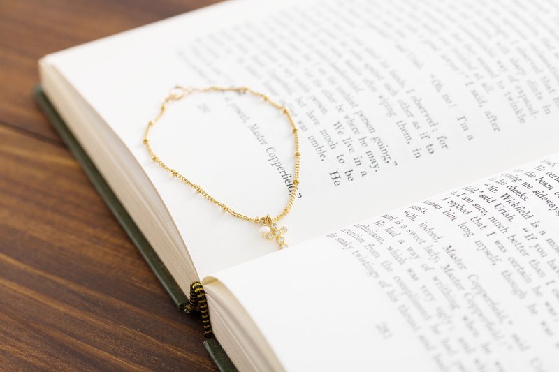 十字架系列-镶钻十字架14K包金点点手链 - 手链/手环 - 其他金属 金色