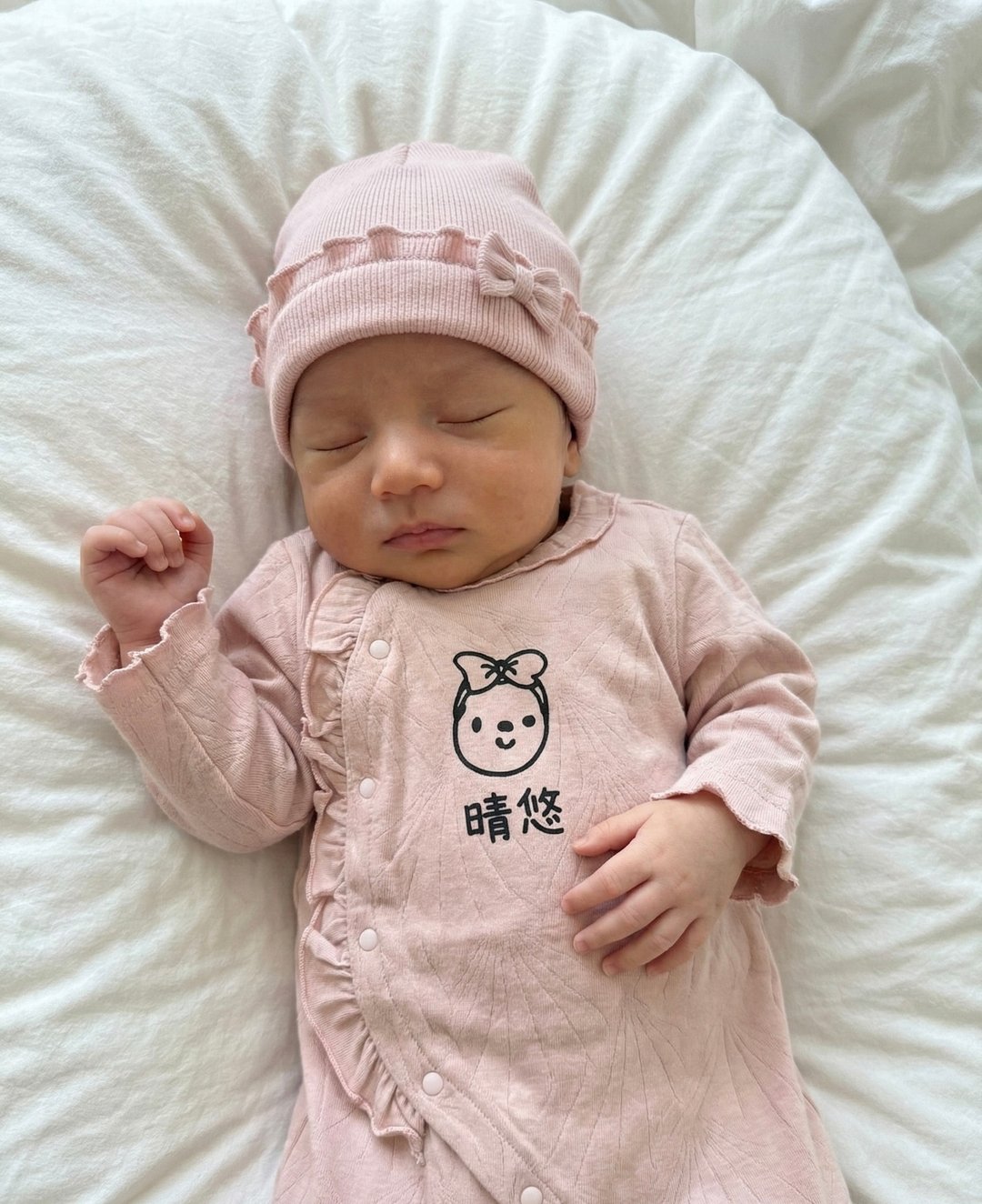 刻字 软绵蝴蝶衣 新生儿满月礼盒 BabyMurmur - 满月礼盒 - 棉 