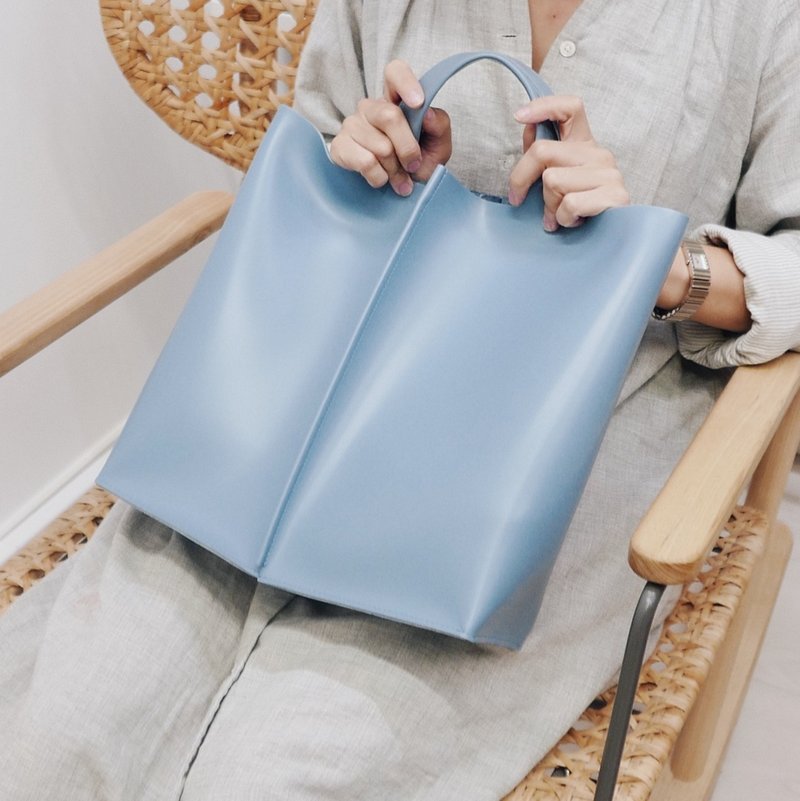 手提包  Signature tote II by WHITEOAKFACTORY - Light blue - 手提包/手提袋 - 人造皮革 蓝色