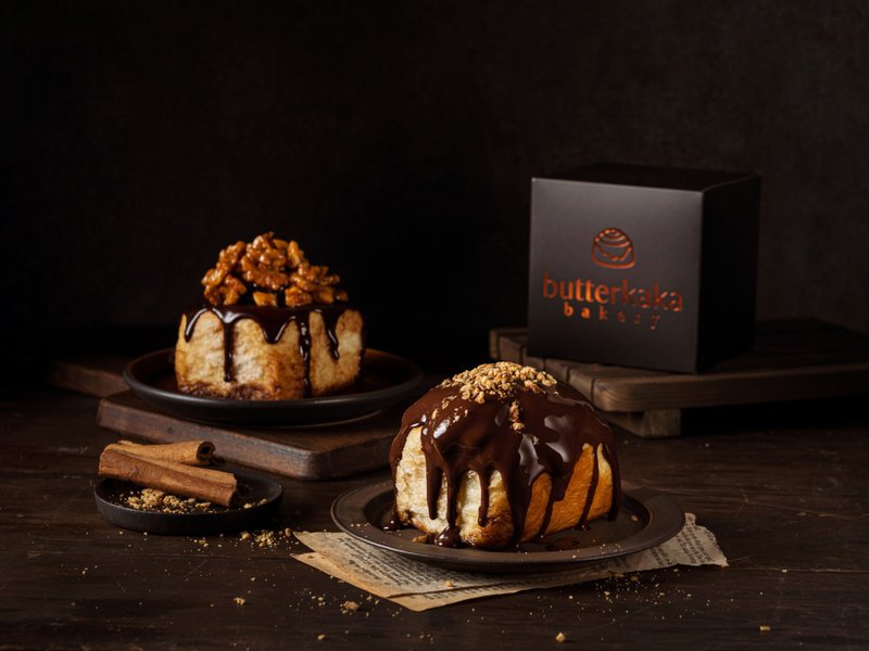 butterkaka bakery美式肉桂卷 半办礼盒(招牌/榛果可可) - 蛋糕/甜点 - 其他材质 黑色