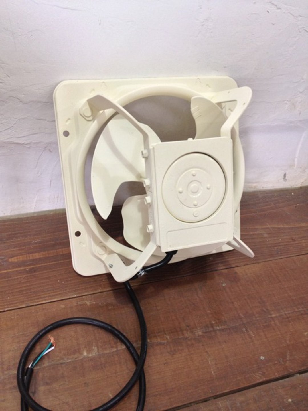 Limited Quantity IDK-G Ventilation Fan Industrial Pressure Ventilation Fan Industrial 100V Compatible - 其他 - 其他材质 