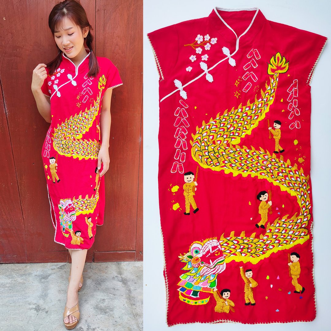 Custom Order | No.STA0141 Cheongsam dress, soft and thick cotton, 100% hand Embroidery thread, Chinese New Year pattern. - 旗袍 - 绣线 红色