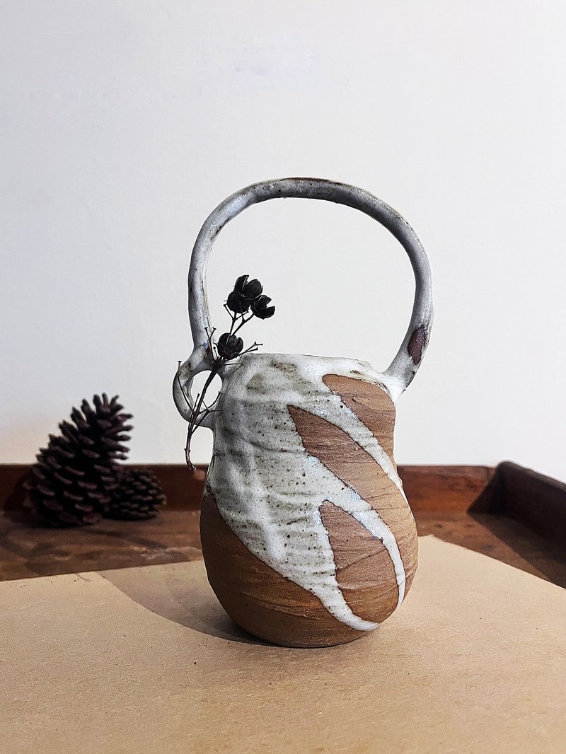 流白 单耳提梁 葫芦型 花器 花瓶 | 陶器皿 - 花瓶/陶器 - 陶 白色