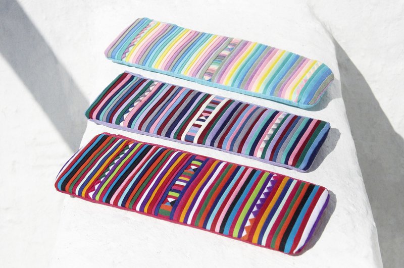 棉布笔袋/收纳包/杂物包/耳机收纳袋/筷套/环保餐具袋-彩虹拼布 - 铅笔盒/笔袋 - 棉．麻 多色
