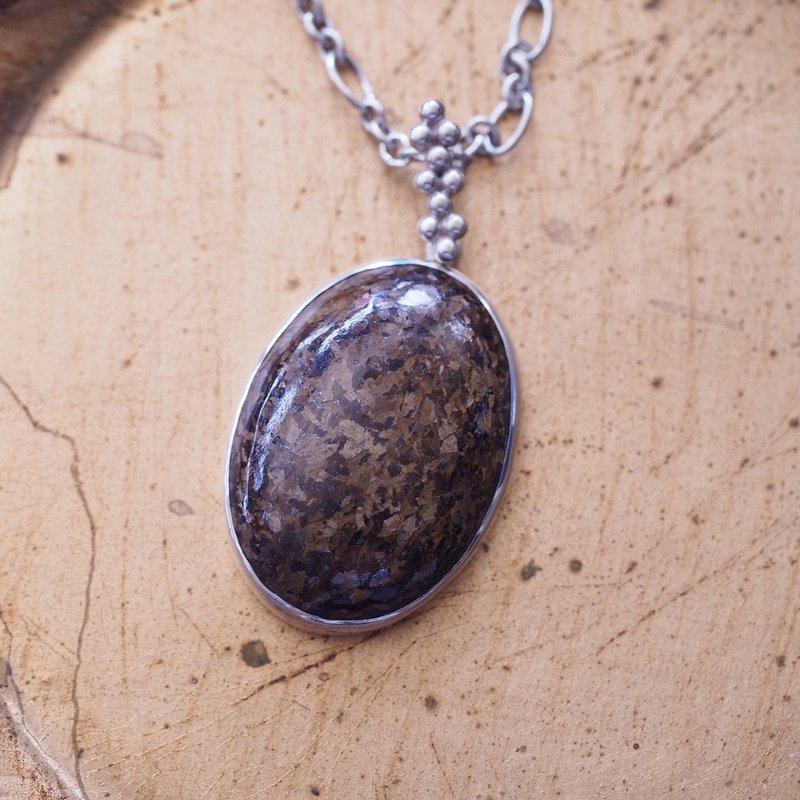 少见宝石 古铜辉石 手工银坠 项链 Bronzite handmade Necklace - 项链 - 半宝石 咖啡色