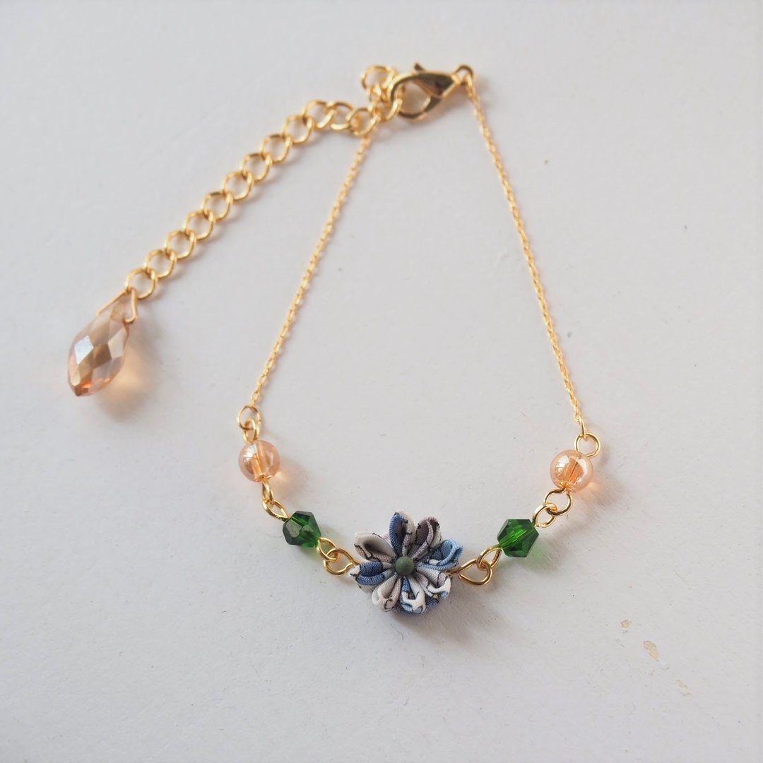 【雅】纤细碎花香槟水晶手链 定制 つまみ细工和风布花 - 手链/手环 - 棉 多色