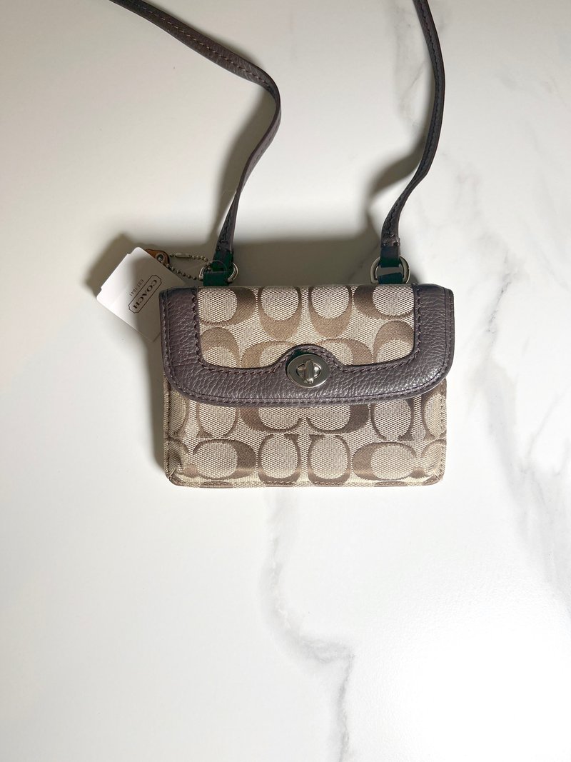 Coach啡色老花单肩斜背斜孭包卡片袋 日本中古二手 - 侧背包/斜挎包 - 其他材质 咖啡色