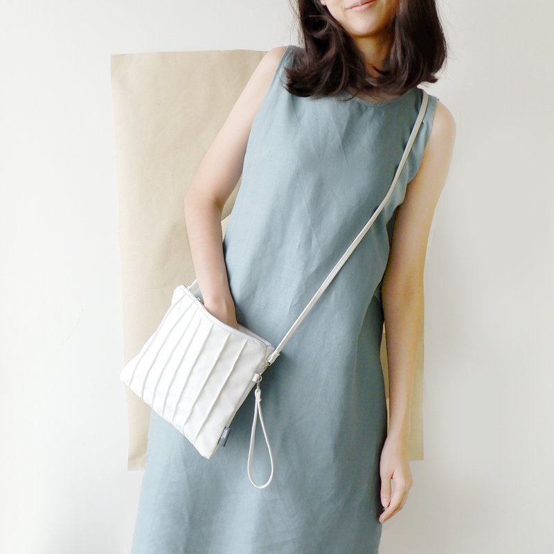 白色 百折帆布手拿包/斜背包 - 手提包/手提袋 - 其他材质 白色