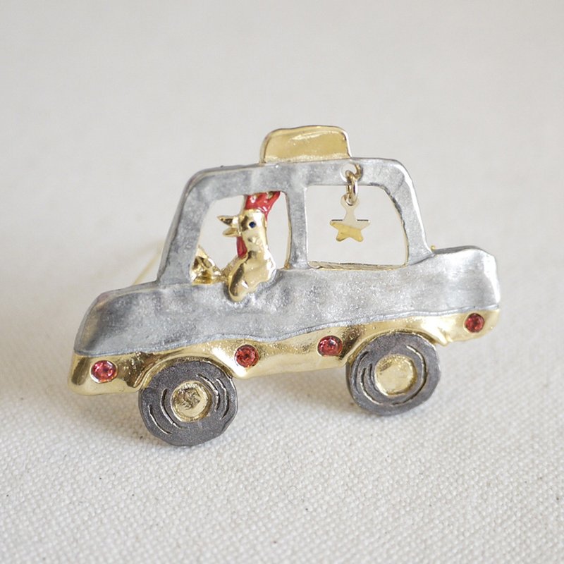 TaxiBrooch / Taxi Pin Brooch PB 060 - 胸针 - 其他金属 银色