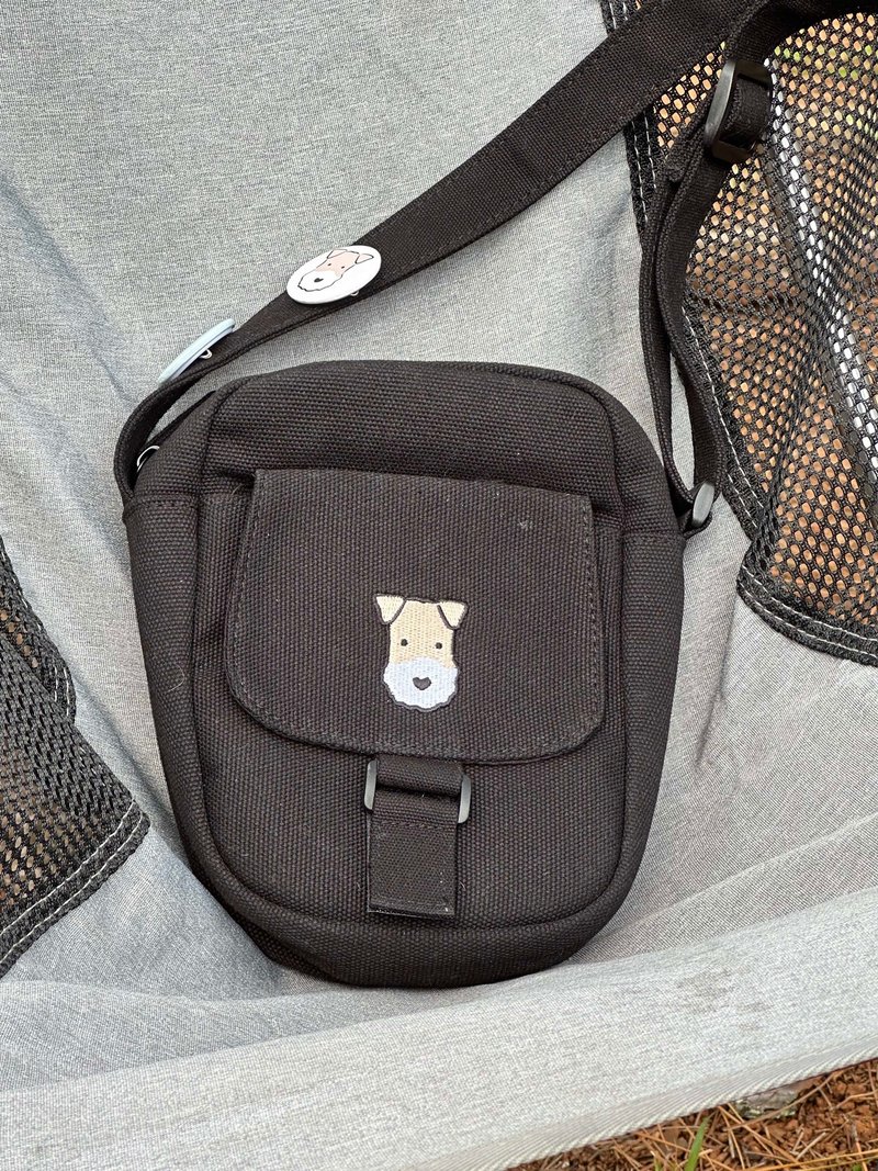 Wirefoxterrier 刚毛猎狐梗 帆布手机包 - 侧背包/斜挎包 - 棉．麻 黑色