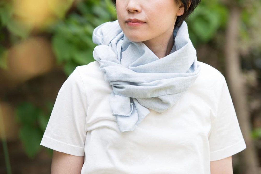 Organic Cotton Thin Herringbone Fabric Summer Scarf Light Blue - 丝巾 - 棉．麻 蓝色