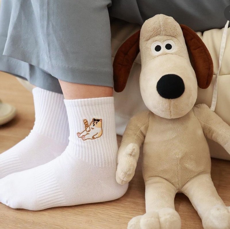 刺绣袜子-福猫-POM - 袜子 - 棉．麻 白色