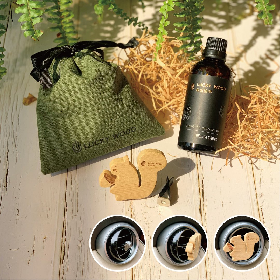 【 LUCKY WOOD】香柏木精油( 100ml )+品牌帆布袋【绿】+车夹扩 - 香薰/精油/线香 - 木头 