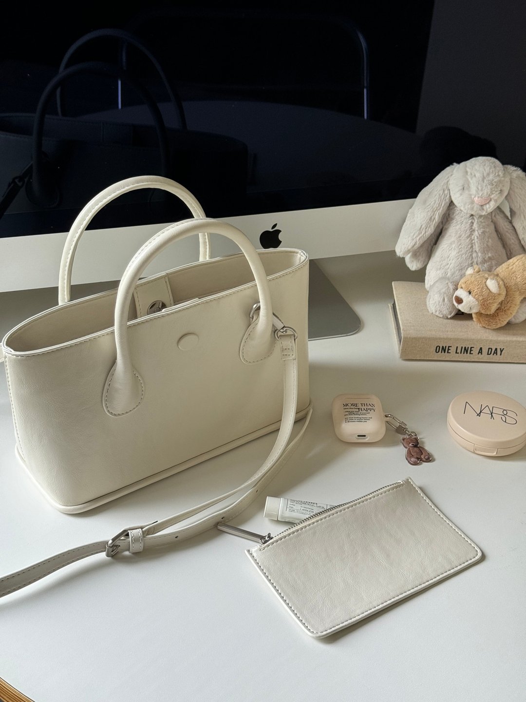韩国 The Ally | SUNNY/MINI SUNNY BAG(附小袋)|白色|斜背包 - 手提包/手提袋 - 人造皮革 白色