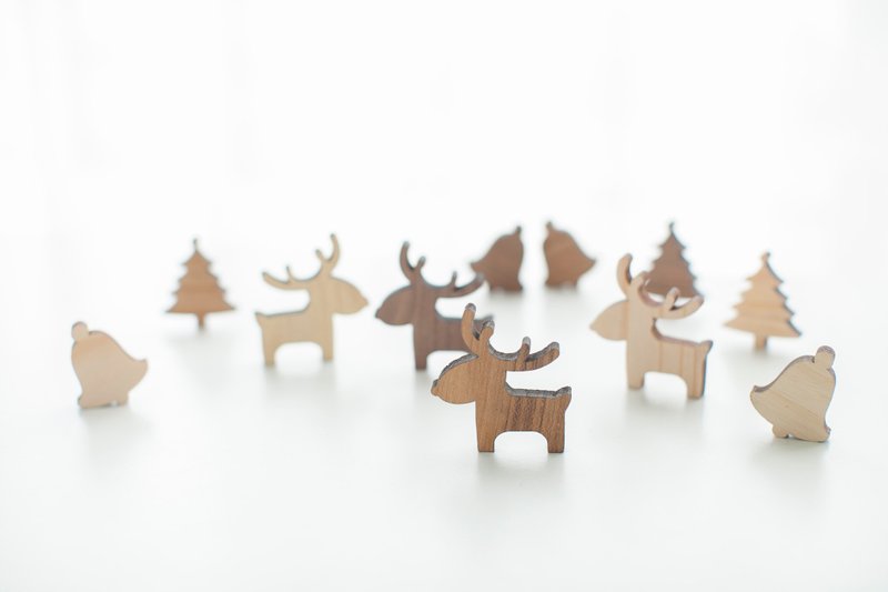 定制化姓名礼物造型木片 - 麋鹿 - 项链 - 木头 多色