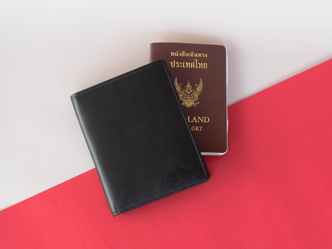 ANDA - ITALIAN LEATHER PASSPORT COVER/WALLET-BLACK - 皮夹/钱包 - 真皮 黑色
