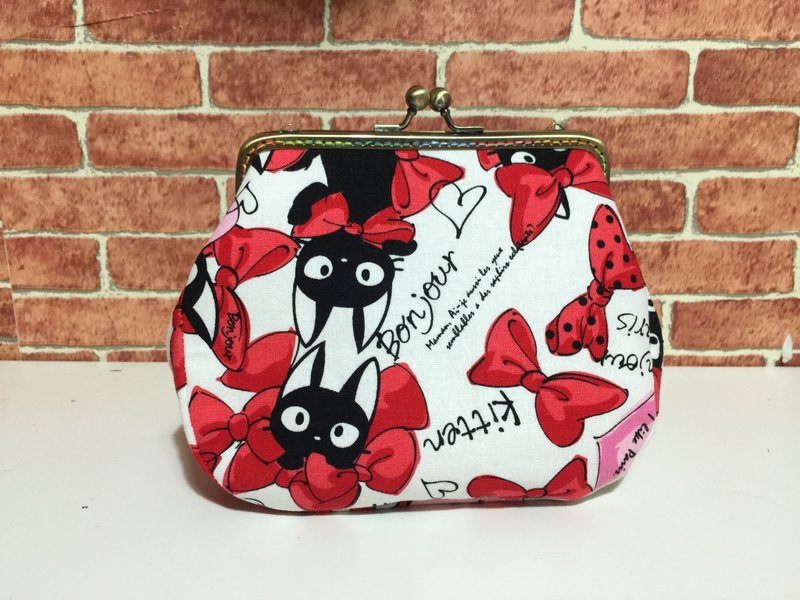 黑猫蝴蝶结遇上口金包/肩背/侧背/相机包/化妆包/杂物包/大容量 - 化妆包/杂物包 - 棉．麻 红色