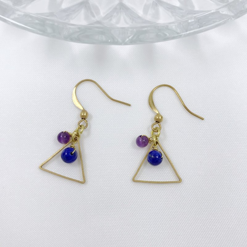 三角。天然青金石 紫水晶 黄铜耳环 耳勾 耳夹 事业 人缘 生日礼 - 耳环/耳夹 - 水晶 