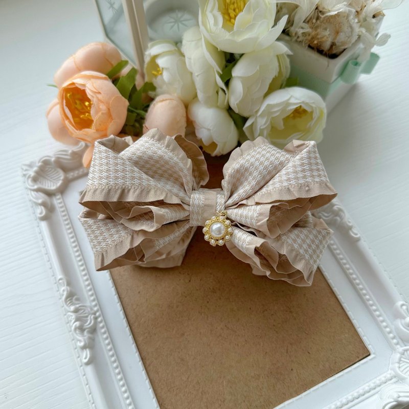 独家立体双面蝴蝶结相交夹香蕉夹发夹-花边奶茶色格纹 - 发饰 - 其他材质 咖啡色