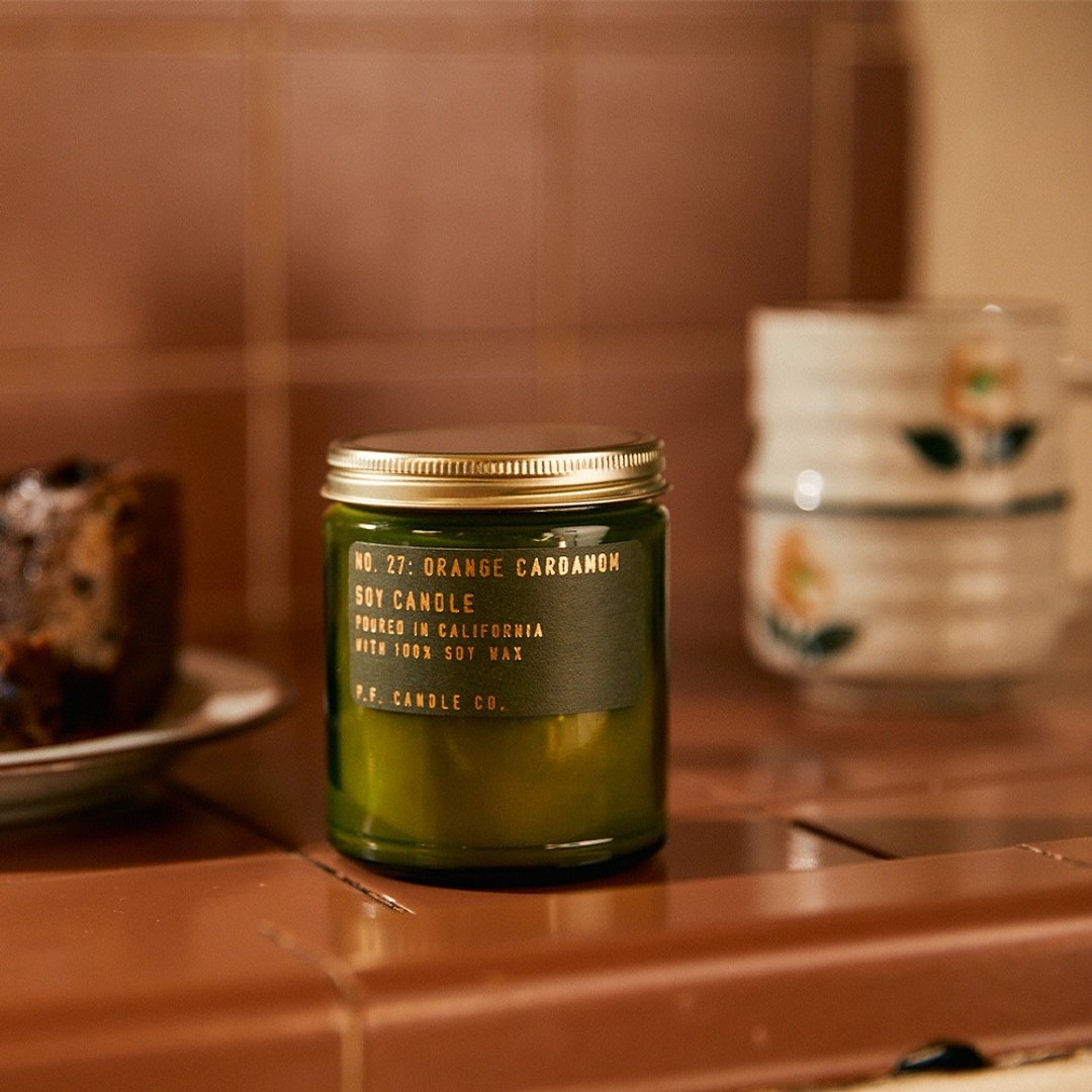 P.F. Candle CO. 美国手工香氛蜡烛 7.2oz 柑橘豆蔻 (圣诞节限定) - 蜡烛/烛台 - 蜡 