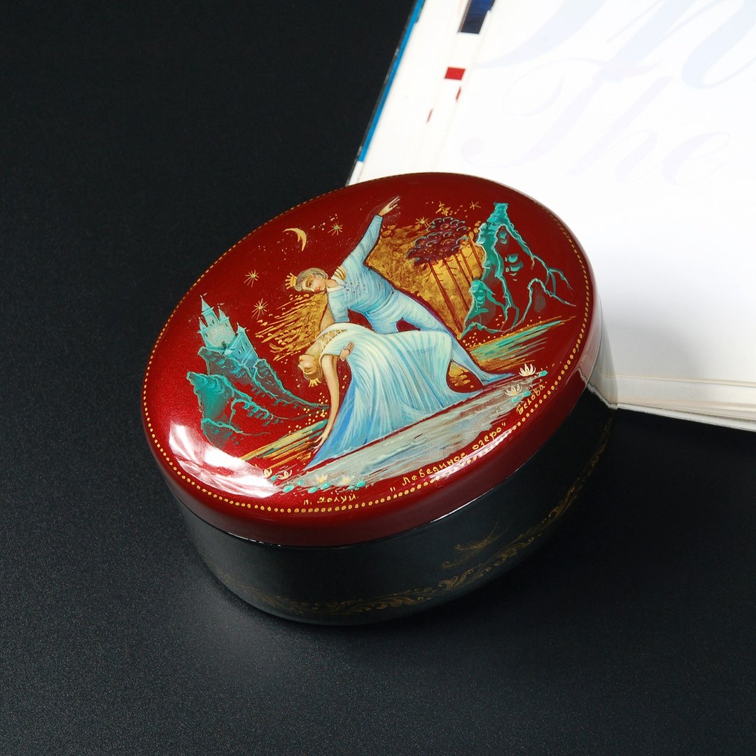 天鹅湖芭蕾舞漆盒彩绘微型艺术圣诞礼品包装 - 摆饰 - 其他材质 