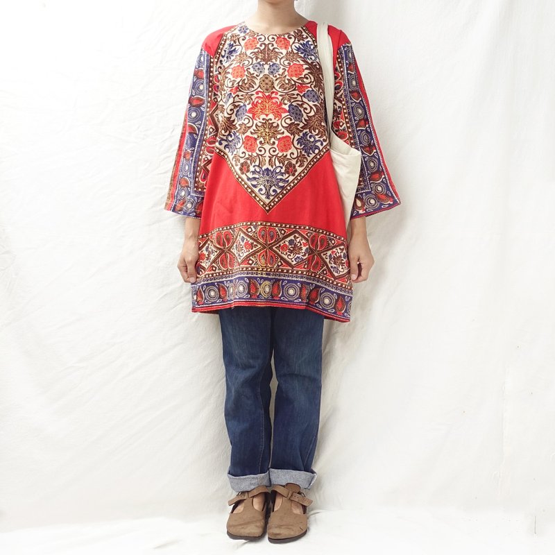 BajuTua /古着/ 60's 美国制 非洲蜡染印花上衣 Dashiki - 洋装/连衣裙 - 棉．麻 红色
