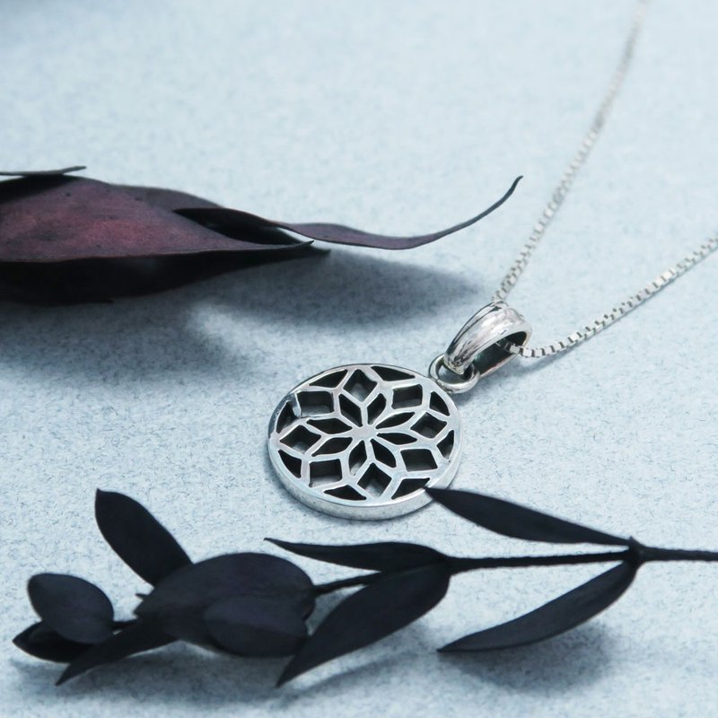 窗花 加官窗(小) 925纯银项链-ART64 - 项链 - 纯银 银色