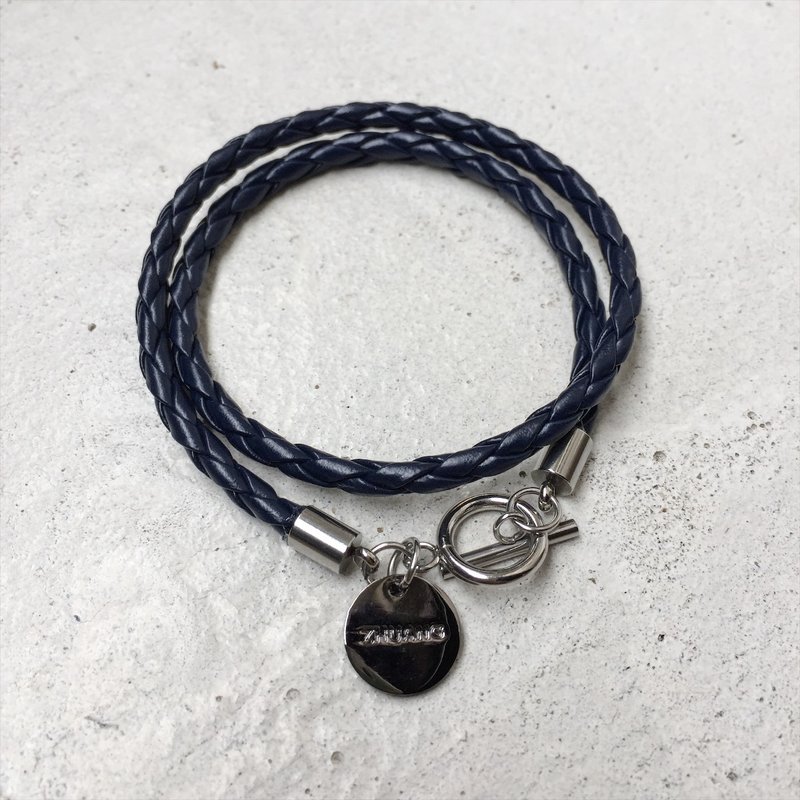 Zhu.皮革麻花编织-双圈(情侣款/情人节礼物/送礼/不锈钢配件) - 手链/手环 - 真皮 