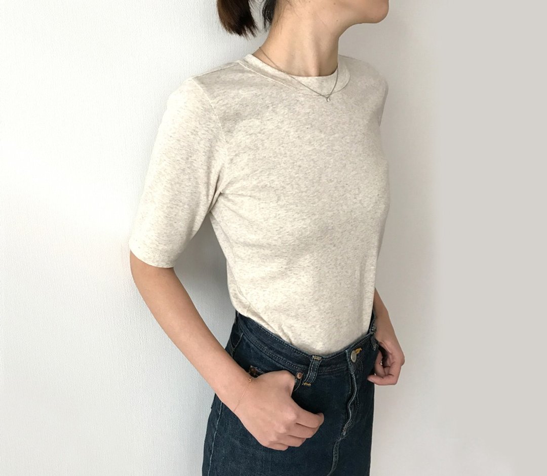 日本制 有机棉 剪裁讲究 大人的 4 分袖素色 T-shirt 杏白色 - 女装 T 恤 - 棉 白色