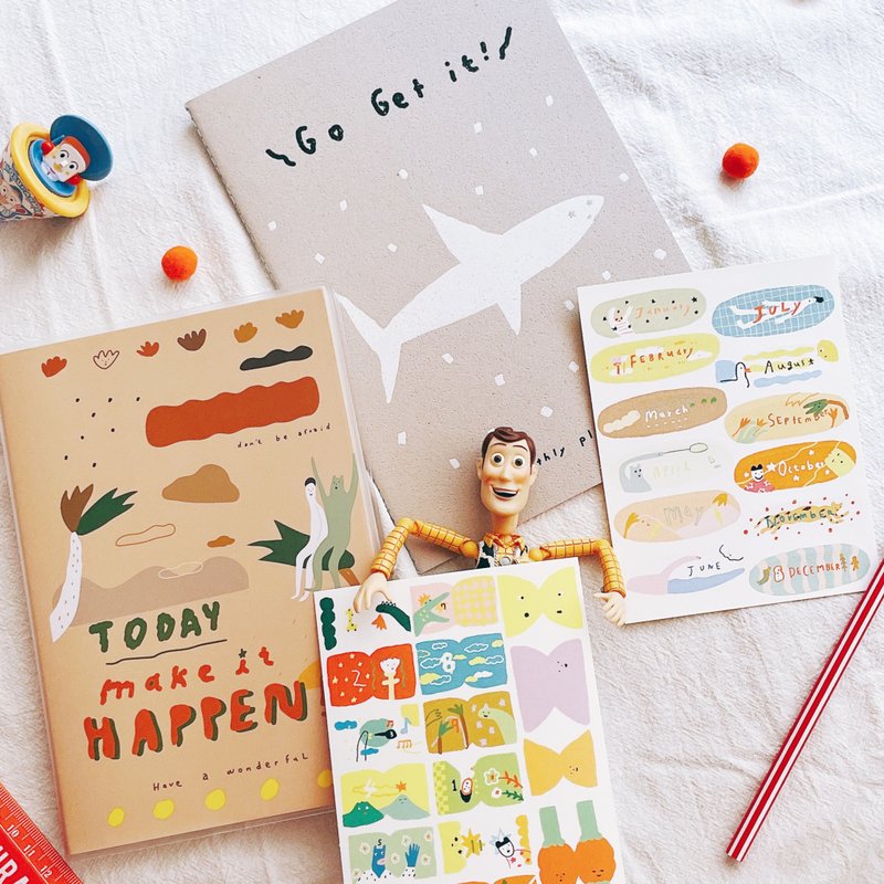 \送月份索引贴纸/  无时效手帐+A5月记事鲨鱼本+月份贴纸组 - 笔记本/手帐 - 纸 多色