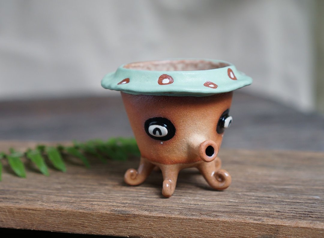 squid plant pot , octopus , handmade ceramic. cactus - 花瓶/陶器 - 陶 多色