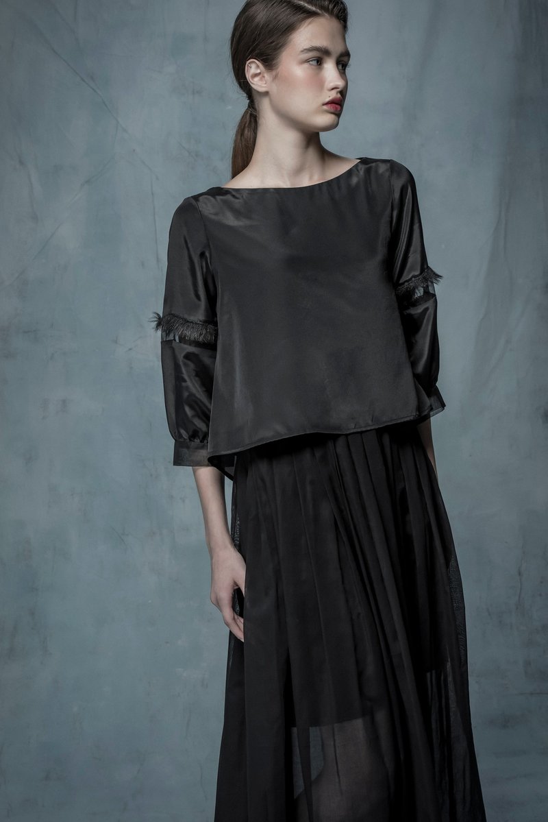 YUWEN 黑短上衣 - 女装上衣 - 聚酯纤维 黑色