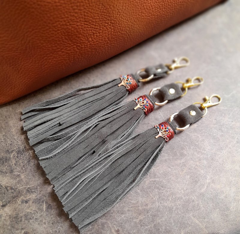 橄榄绿 麂皮 流苏 包包 吊饰 生命之树 缤纷 成长 与 连接 - 钥匙链/钥匙包 - 真皮 绿色