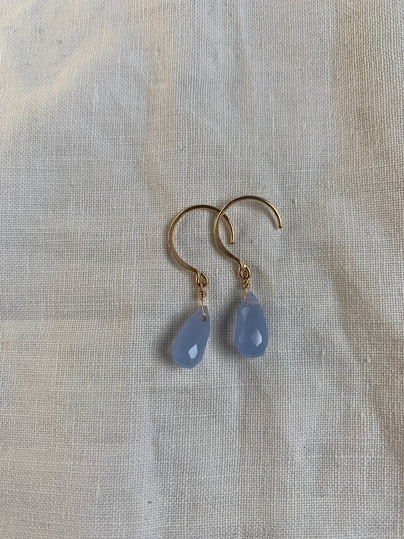 Sea Blue Chalcedony - 耳环/耳夹 - 半宝石 蓝色