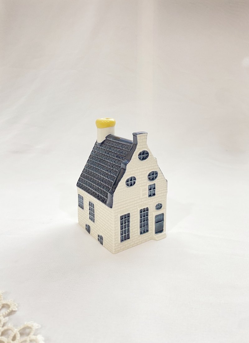 【好日恋物】荷兰KLM皇家航空代尔夫特蓝陶小屋#39 - 摆饰 - 陶 白色