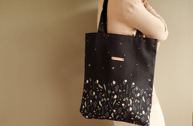 Tote bag : HERBARIUM - 手提包/手提袋 - 聚酯纤维 黑色